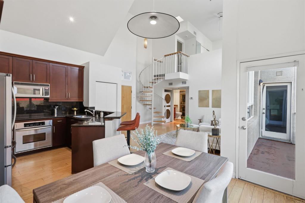 602 Fir Street - photo 5