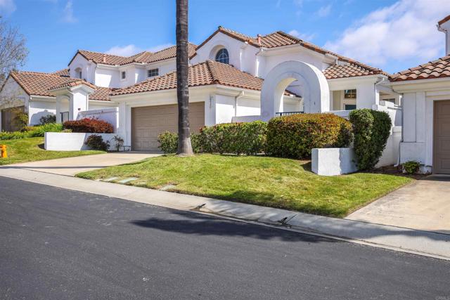 6017 Piros Way, Oceanside CA: https://media.crmls.org/mediaz/a26848f2-aafb-4157-8447-eacc498c3748.jpg