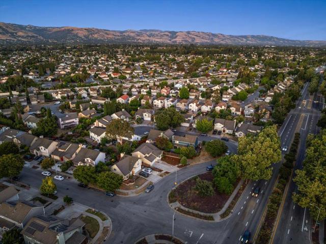 1507 New Bedford ct Court, San Jose CA: https://media.crmls.org/mediaz/a268a4a7-9ee1-460a-b199-0dc1cda7d667.jpg