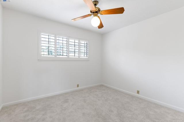 1927 Foxswallow Cir, Pleasanton CA: https://media.crmls.org/mediaz/a2697a77-1a30-453d-9747-037ff5b7e010.jpg