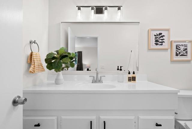 14 Laguna Robles, Carmel Valley CA: https://media.crmls.org/mediaz/a26a7373-dbfd-4a9a-a483-1b00cd5e5141.jpg