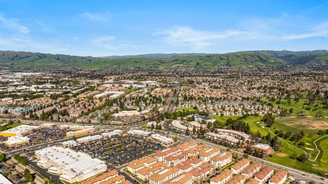 1071 Dewberry Place, San Jose CA: https://media.crmls.org/mediaz/a26ae486-f7ae-488e-acf5-5187d0ae5fed.jpg