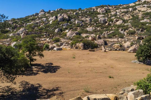0 V/L Mahogany Ranch Road, Ramona CA: https://media.crmls.org/mediaz/a26c13b8-19d1-4960-8700-4b84f7fe3d19.jpg