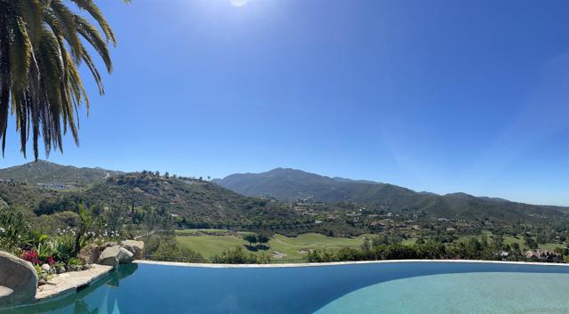 14155 Bryce Point, Poway CA: https://media.crmls.org/mediaz/a26e581a-abf9-4ade-8e3e-bdecbbb3170b.jpg