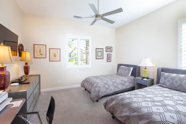 38 Burgundy, Rancho Mirage CA: https://media.crmls.org/mediaz/a26faad4-41db-4e19-9c8f-ec62af47ede3.jpg