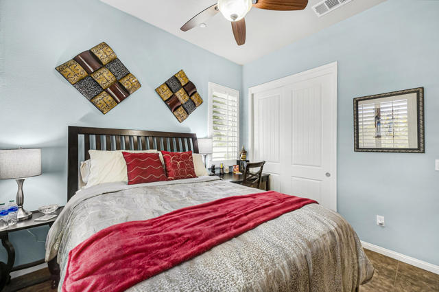 81662 Corte Valdemoro, Indio CA: https://media.crmls.org/mediaz/a26fc3ac-71f0-4629-a0bd-8a6ea1a91ab0.jpg