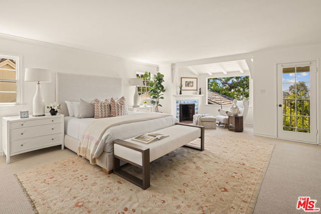 Drew Fenton | 848 Toulon Drive Pacific Palisades CA | MLS: 7201046