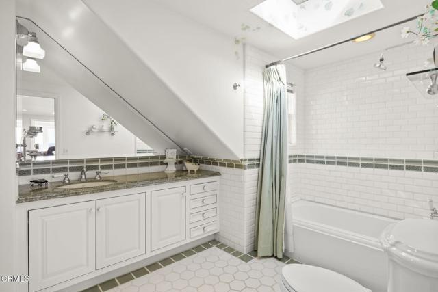 Detail Gallery Image 37 of 62 For 4177 Ocean Dr, Oxnard,  CA 93035 - 3 Beds | 3/1 Baths