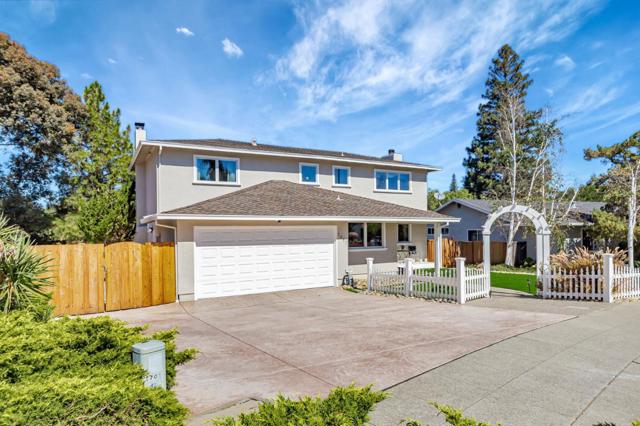 1697 Hyde Drive, Los Gatos CA: https://media.crmls.org/mediaz/a270f10f-6faa-4fdd-864f-e3b4c9413fe5.jpg