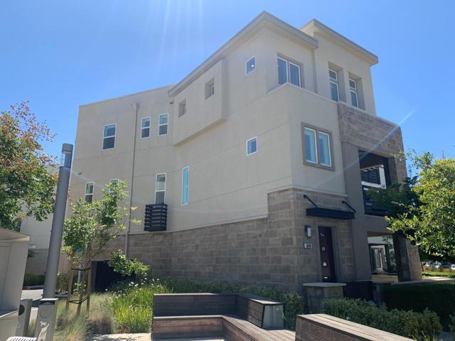5808 Nugget Way, Dublin CA: https://media.crmls.org/mediaz/a273154e-698f-4b8d-ba9f-a349f6cfe233.jpg