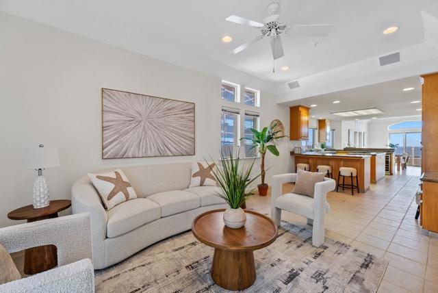 940 W Cliff Drive, Santa Cruz CA: https://media.crmls.org/mediaz/a2761293-6d4c-4bbc-87e3-65ecd0e85fab.jpg