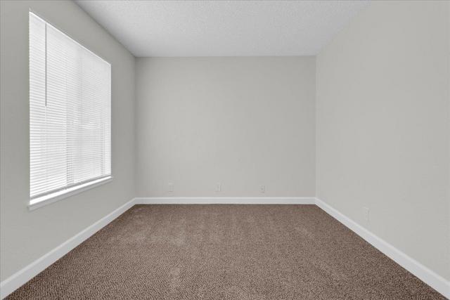 1631 Cherokee Drive, Salinas CA: https://media.crmls.org/mediaz/a277bf0c-119d-46a5-971e-76bee2b64fb0.jpg