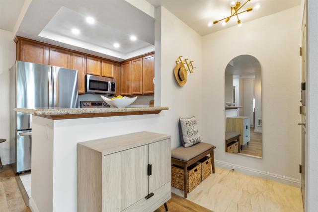 Detail Gallery Image 6 of 25 For 432 Edgehill Ln #74,  Oceanside,  CA 92054 - 1 Beds | 1 Baths