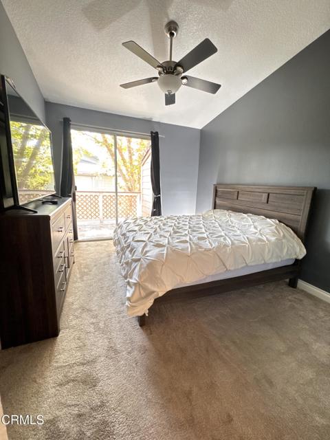 2474 Pleasant Way, Thousand Oaks CA: https://media.crmls.org/mediaz/a2782ce3-93ea-433d-a459-e075fbf8067f.jpg