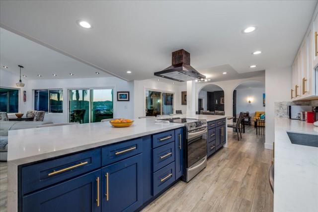 29795 Eagle Point Drive, Canyon Lake CA: https://media.crmls.org/mediaz/a27971c2-abf1-4385-83da-33baf0cb7495.jpg