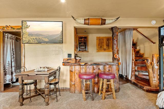43133 Sheephorn Rd, Big Bear CA: https://media.crmls.org/mediaz/a27b569e-3c3e-4d41-b62e-29ec117f9ef5.jpg