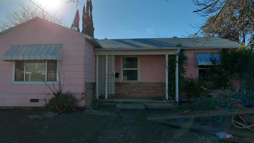 1932 Chestnut Avenue