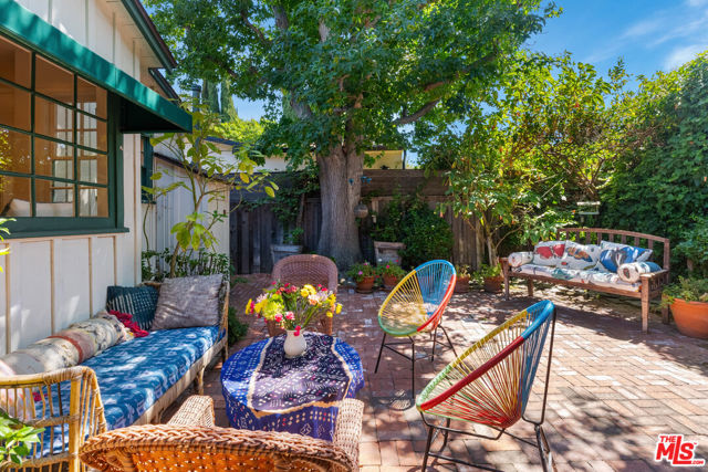 12744 Sarah Street, Los Angeles CA: https://media.crmls.org/mediaz/a27cc8f3-af3b-4942-859b-777cad4864d0.jpg