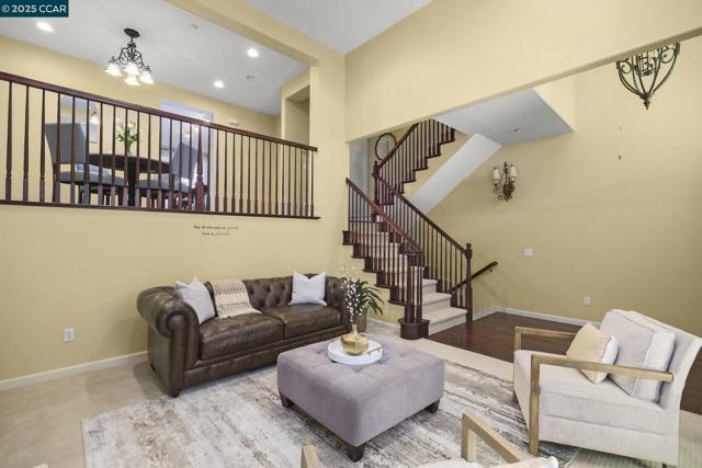 4650 Rimini Ct, Dublin CA: https://media.crmls.org/mediaz/a27d0dca-891b-45fc-b44d-962546d7ded1.jpg