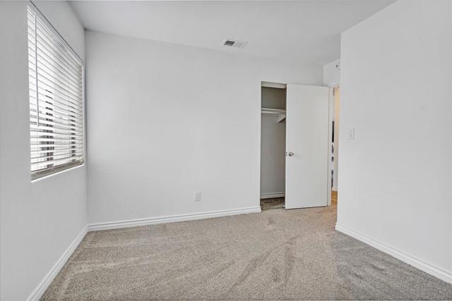 Image 13 of 18 For 12650 Lakeshore Dr. Unit 127