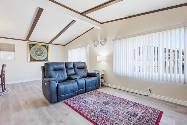 Detail Gallery Image 12 of 67 For 200 N El Camino Real #410,  Oceanside,  CA 92058 - 2 Beds | 2 Baths