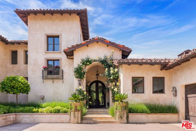 31823 Lobo Canyon Road, Agoura Hills CA: https://media.crmls.org/mediaz/a27f7dd4-61b5-41fd-910e-6dd1322b943a.jpg