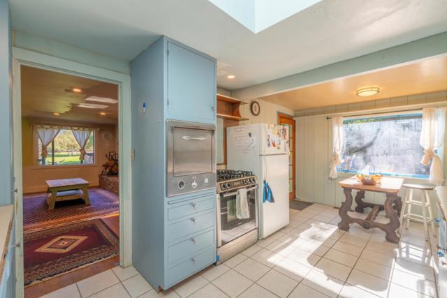 27415 Schulte Road, Carmel CA: https://media.crmls.org/mediaz/a27fcb0c-ac1e-4930-86cb-b0ecef06fba3.jpg