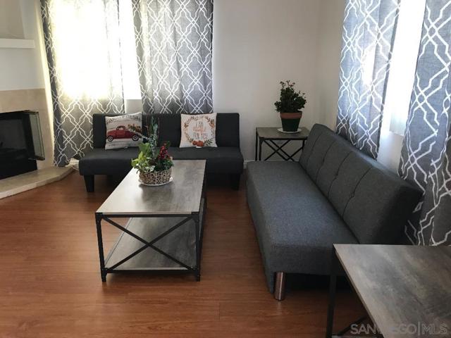 4819 Ingraham St, San Diego CA: https://media.crmls.org/mediaz/a280d18e-c472-4ebc-9324-208555bb70b6.jpg
