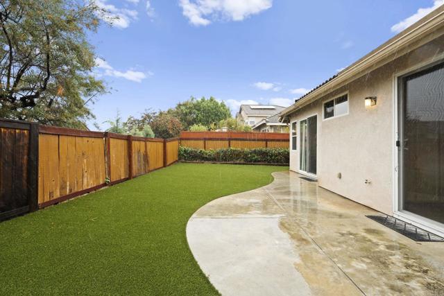 Detail Gallery Image 21 of 24 For 11086 Doverhill Rd, San Diego,  CA 92131 - 3 Beds | 2 Baths