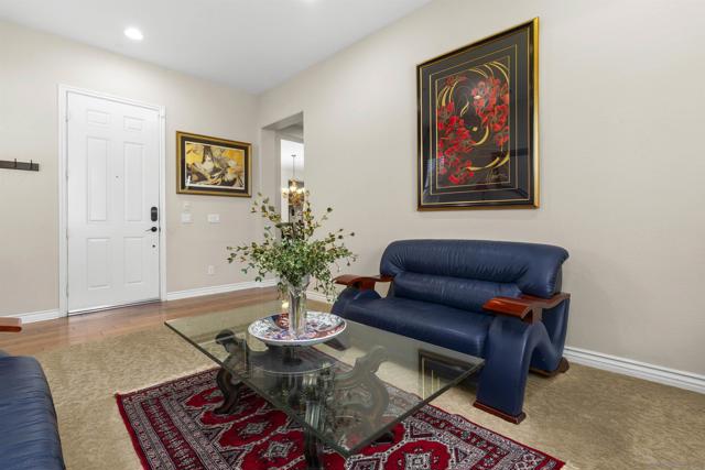 7787 Britt Pl, Santee CA: https://media.crmls.org/mediaz/a2818257-e4b5-4c8a-a0f1-464036e3371e.jpg