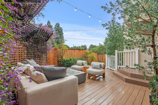 Image 44 of 58 For 3938 Oakmore Rd