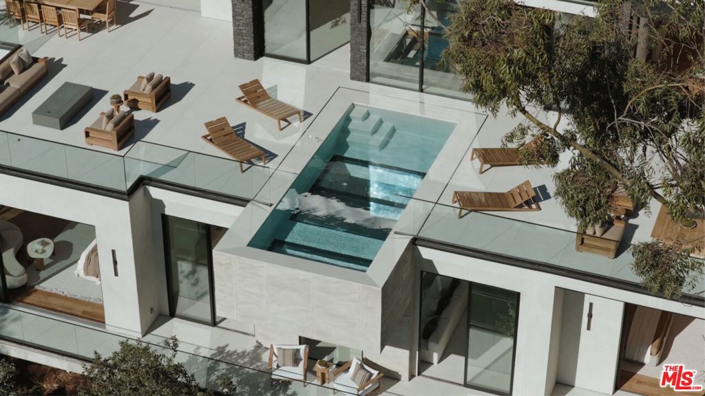 MLS #26865433 image #61