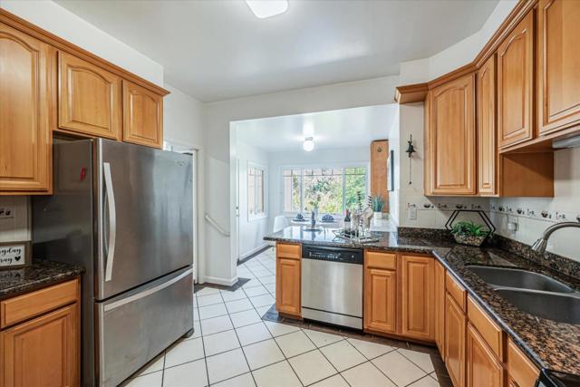 Image 9 of 43 For 371 16th Avenue