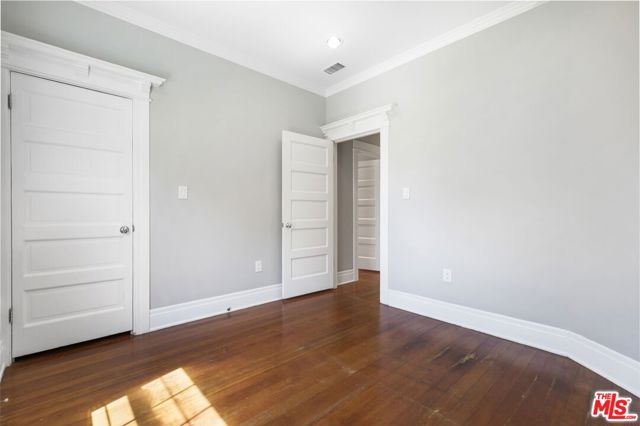 2230 W 30th Street, Los Angeles CA: https://media.crmls.org/mediaz/a287d681-a3cd-40a9-a7d2-2c2d9f6ebd9e.jpg