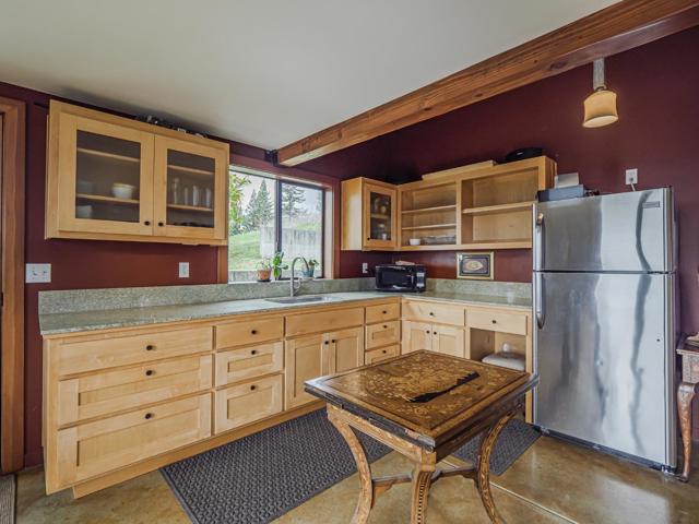 1584 Tindall Ranch Road, Corralitos CA: https://media.crmls.org/mediaz/a28910b1-a4c1-4592-9aa7-1b8eca5c4867.jpg
