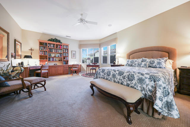 600 Gold Canyon Drive, Palm Desert CA: https://media.crmls.org/mediaz/a2894d7f-1556-4697-81f0-a777b12f8d61.jpg