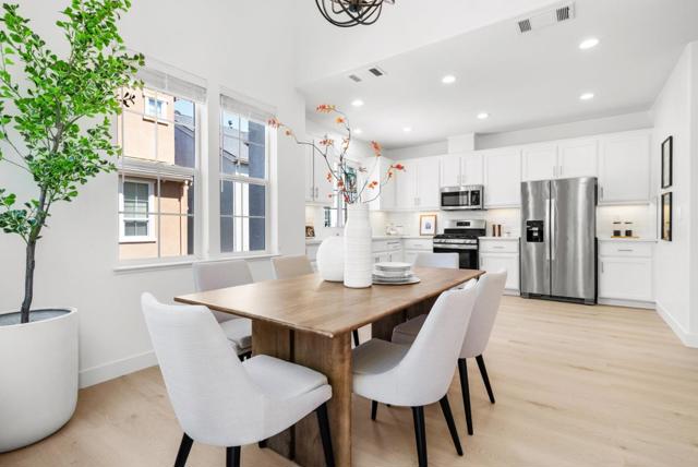4337 Watson Circle, Santa Clara CA: https://media.crmls.org/mediaz/a2899af8-0299-4e44-9d41-0201aef78fa8.jpg