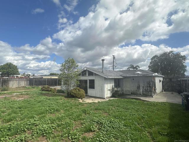 9422 Pike Rd, Santee, California 92071, 3 Bedrooms Bedrooms, ,2 BathroomsBathrooms,Single Family Residence,For Sale,Pike Rd,250020918SD