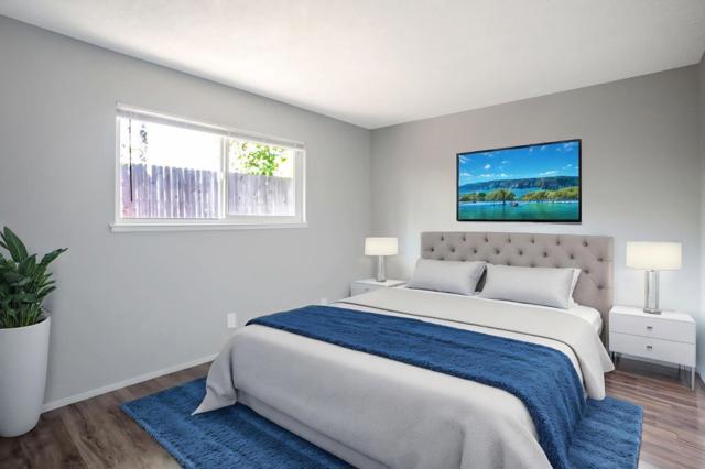 5801 Hazel Avenue, Orangevale CA: https://media.crmls.org/mediaz/a28b10cb-de7b-4d14-9fe2-bf4774e4094c.jpg