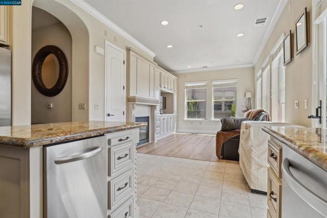 Image 18 of 40 For 1233 Symphony Way