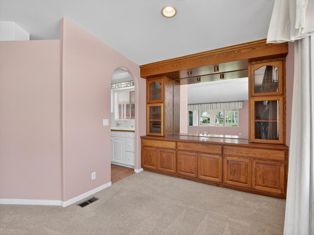 MLS #219148468DA image #13