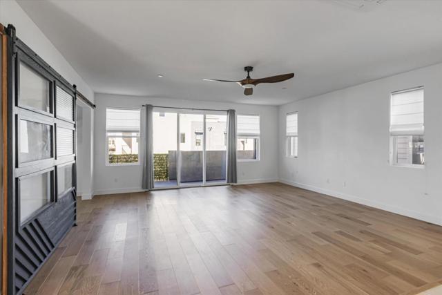 5636 Fallbrook Court, Dublin CA: https://media.crmls.org/mediaz/a28d3e26-302d-4e60-8761-a796d8630ce8.jpg