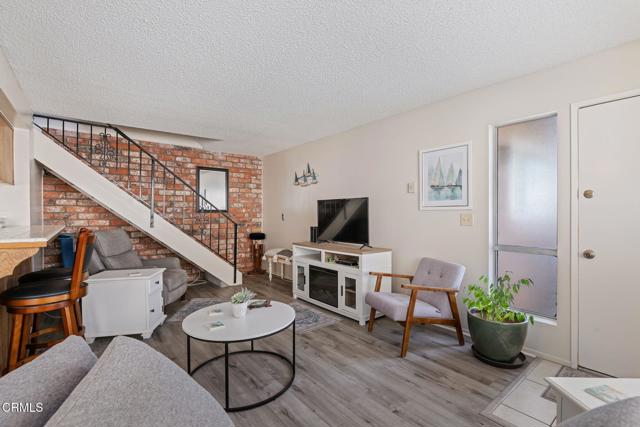 Detail Gallery Image 3 of 16 For 2606 Rudder Ave, Port Hueneme,  CA 93041 - 2 Beds | 1 Baths