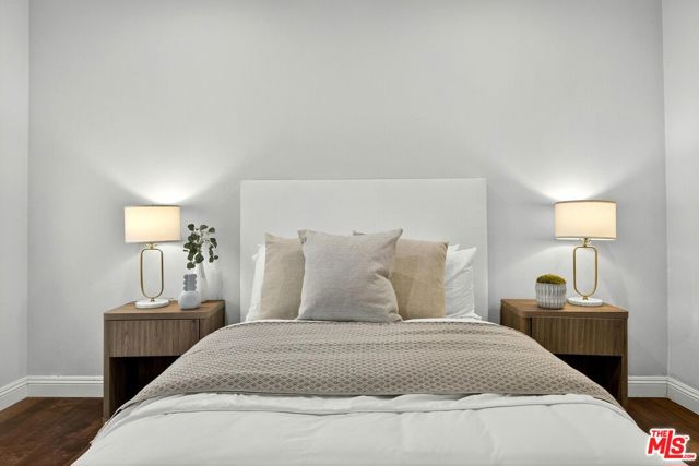 315 N Swall Drive, Beverly Hills CA: https://media.crmls.org/mediaz/a28de2de-edb4-4207-98b2-198f67b7aebe.jpg