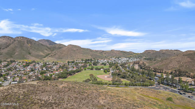 839 Jenny Drive, Newbury Park CA: https://media.crmls.org/mediaz/a28e15f0-7e5f-4da9-bb0f-92f0ba2a4824.jpg