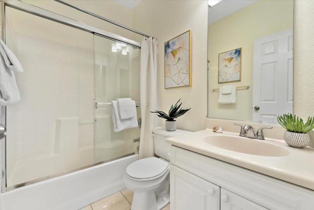 896 Towne Drive, Milpitas CA: https://media.crmls.org/mediaz/a28f4a2c-a970-49a6-af76-ba7a0f9a8e8c.jpg