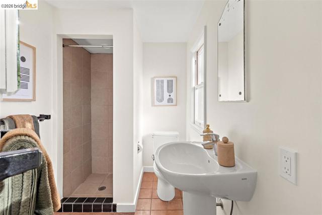 Image 39 of 54 For 450 Vermont Ave