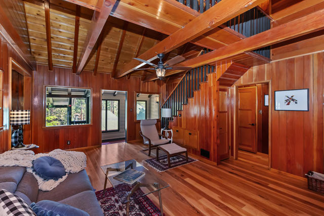300 E Aeroplane Boulevard, Big Bear CA: https://media.crmls.org/mediaz/a28fb4c0-7f56-4782-88fc-b0192166b8a1.jpg