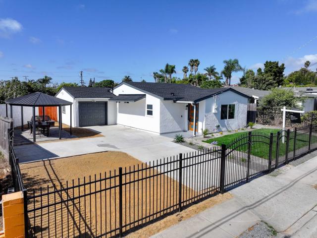 1708 Loretta Street, Oceanside CA: https://media.crmls.org/mediaz/a28fe403-d410-4097-8f7e-505fd0827c51.jpg