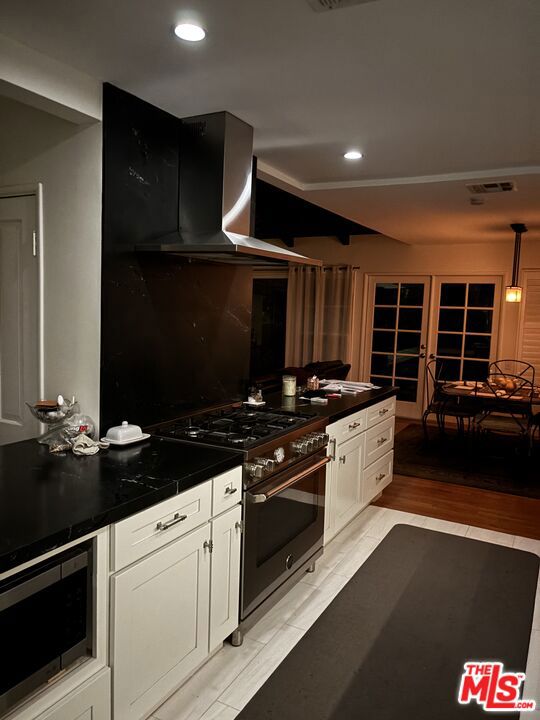 22491 Domingo Road, Woodland Hills CA: https://media.crmls.org/mediaz/a2906ef5-abbe-48ca-b4d6-919236cdd05a.jpg